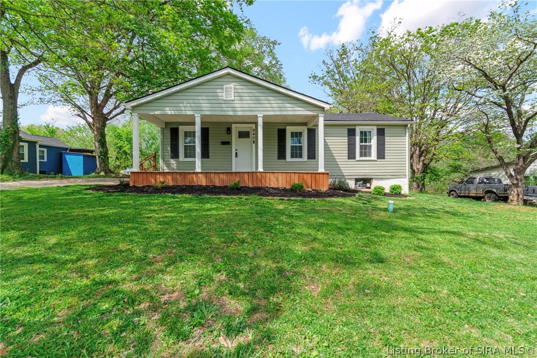 840 E Walnut Street — photo