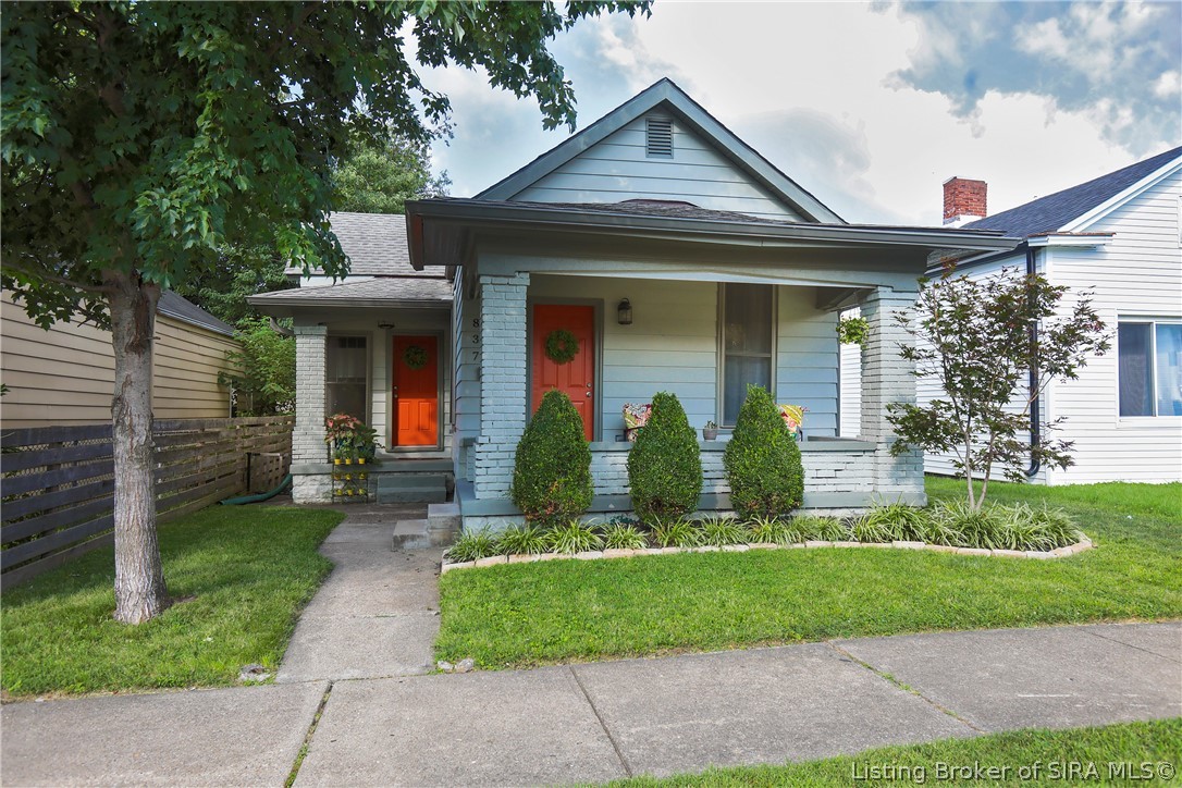 837 Walnut Street — photo