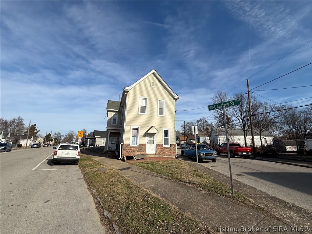 1110 Chartres Street — photo