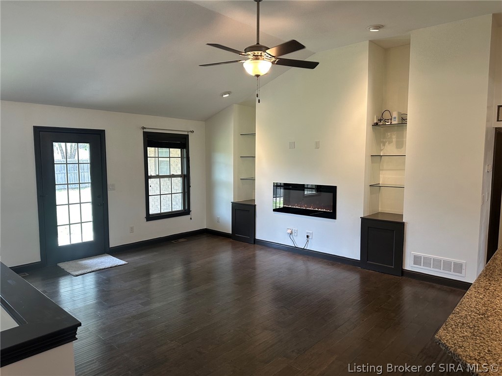 9113 Falcon Ridge — photo