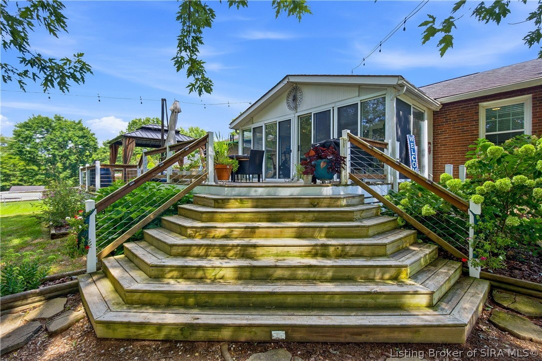 302 Bates Drive — photo