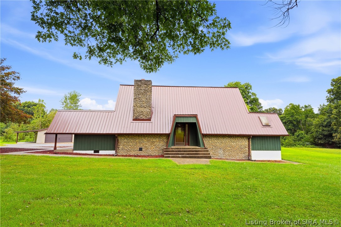 833 Clampett Lane — photo