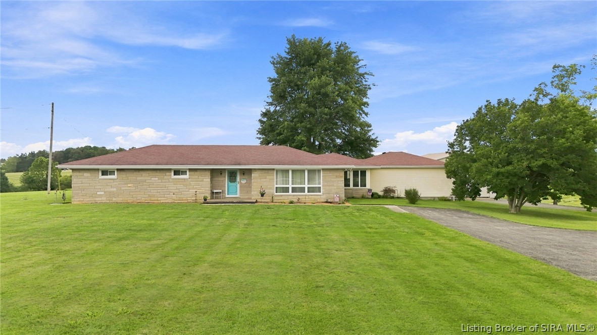 6692 W State Road 56 — photo