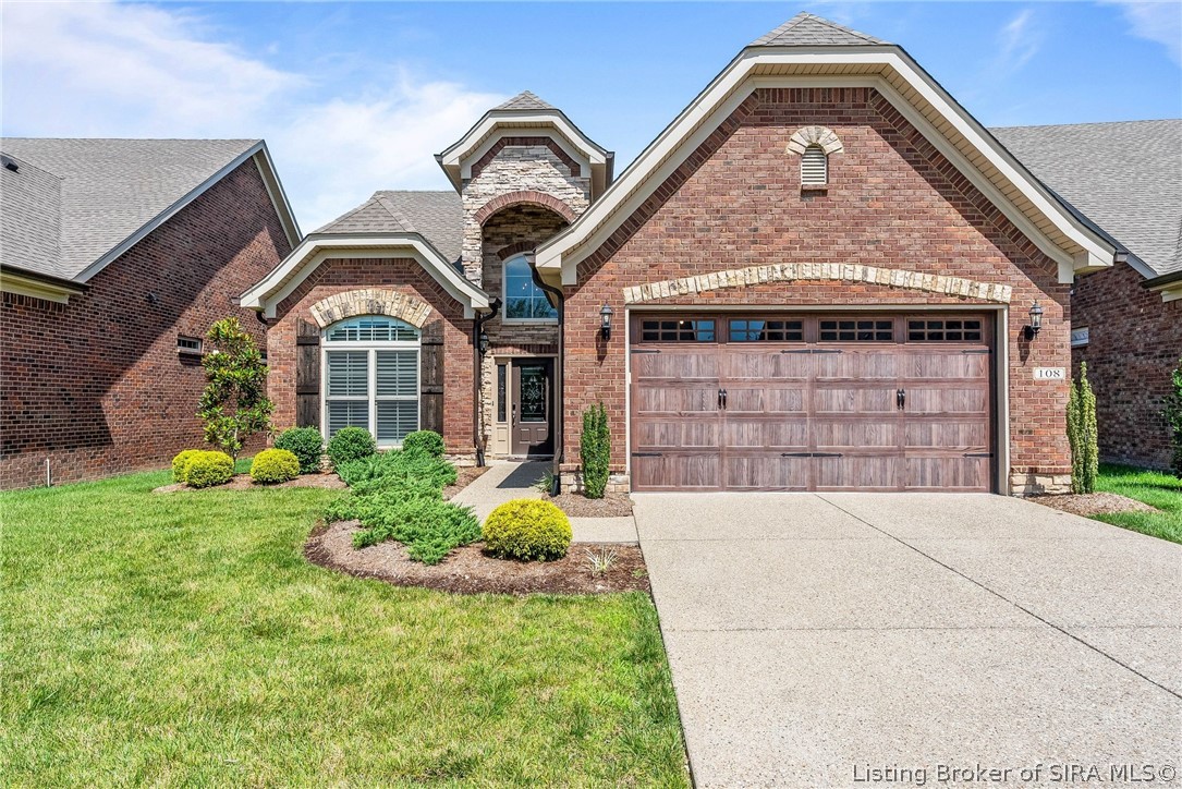108 Pembridge Court — photo
