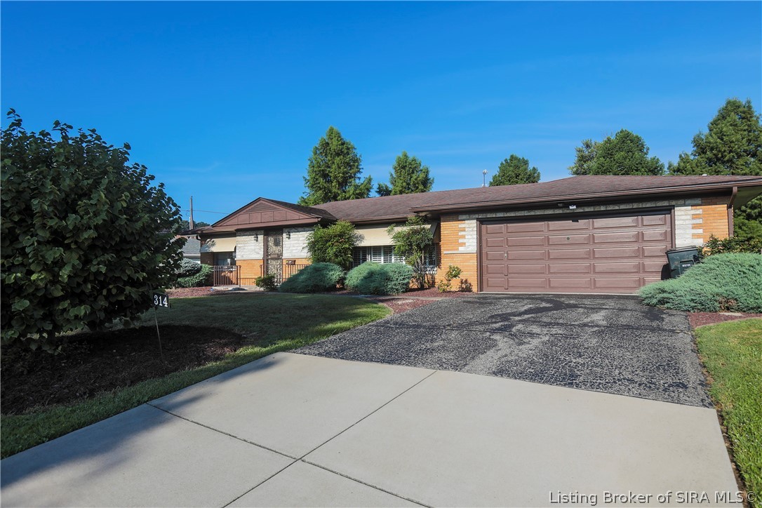 314 Ellen Court — photo
