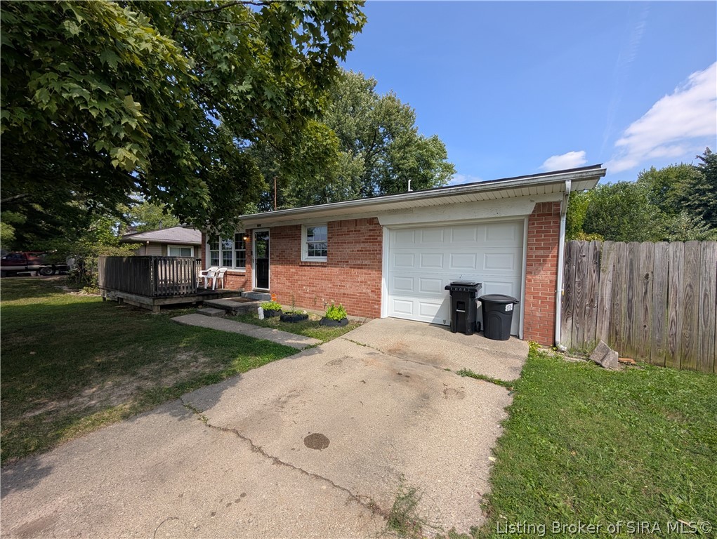1924 Locust Street — photo