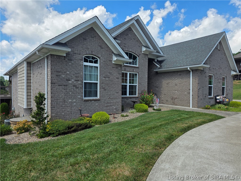 2840 Crescent Hill Drive NE — photo