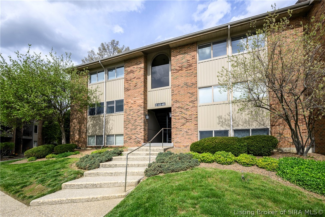 48 Lakeshore Drive — photo