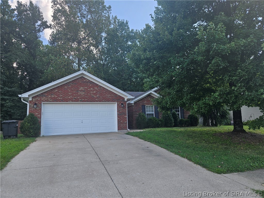 305 Dalton Court — photo