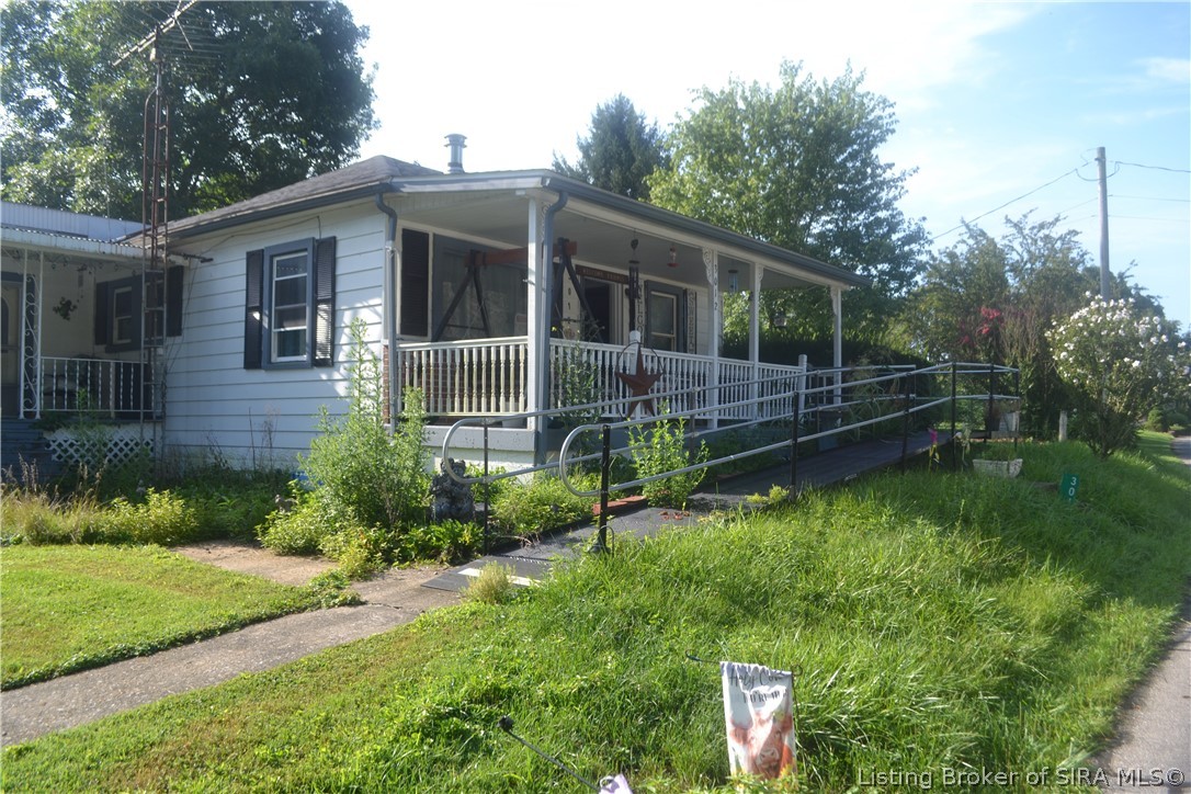 3012 Flickner Lane SE — photo