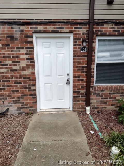 270 N School Street — photo