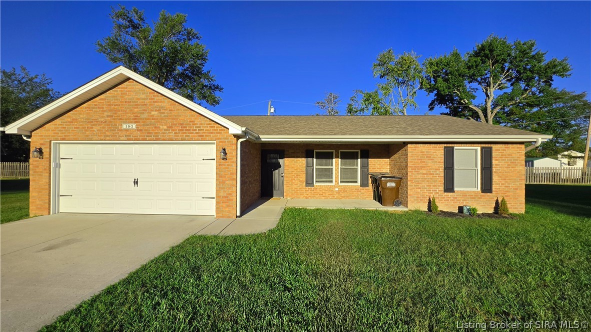 180 Parkside Drive — photo