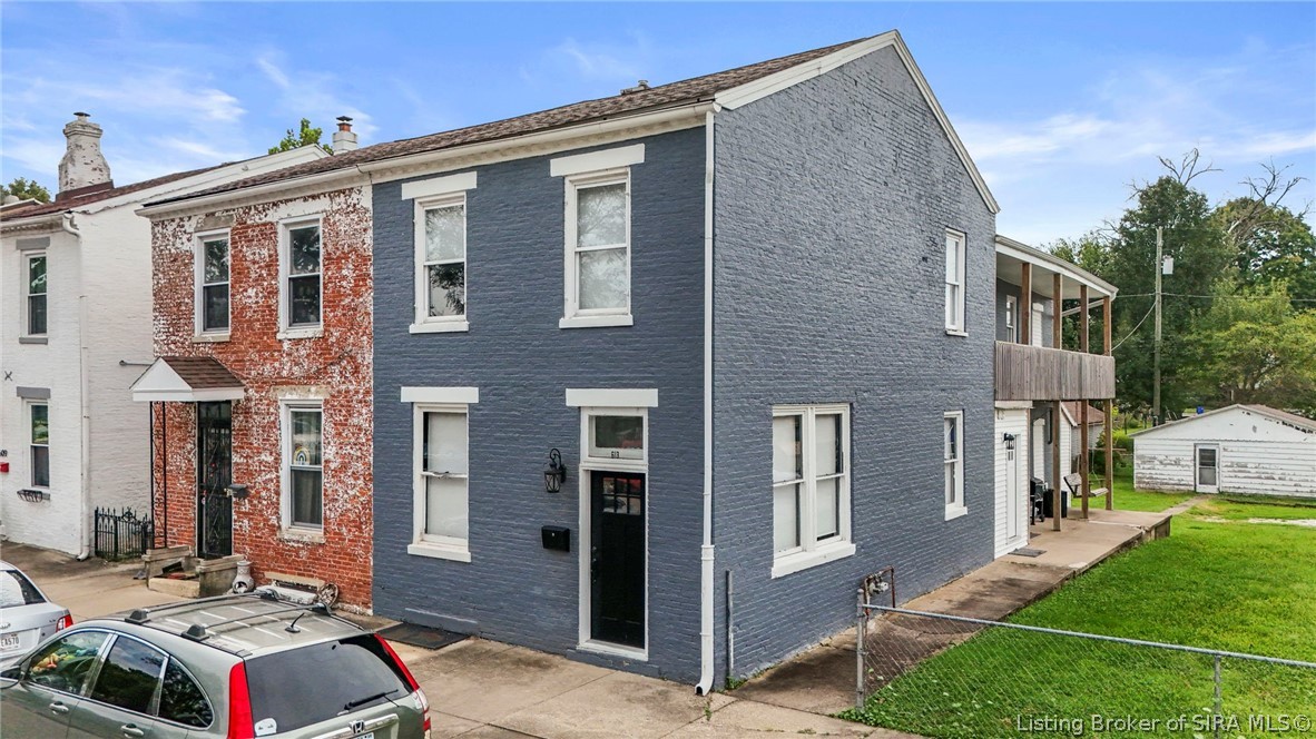 613 Walnut Street — photo