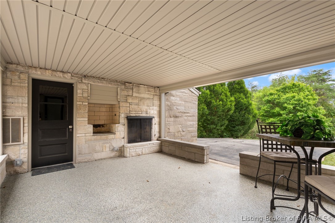 3884 Paoli Pike, Floyds Knobs, IN 47119 — photo 2