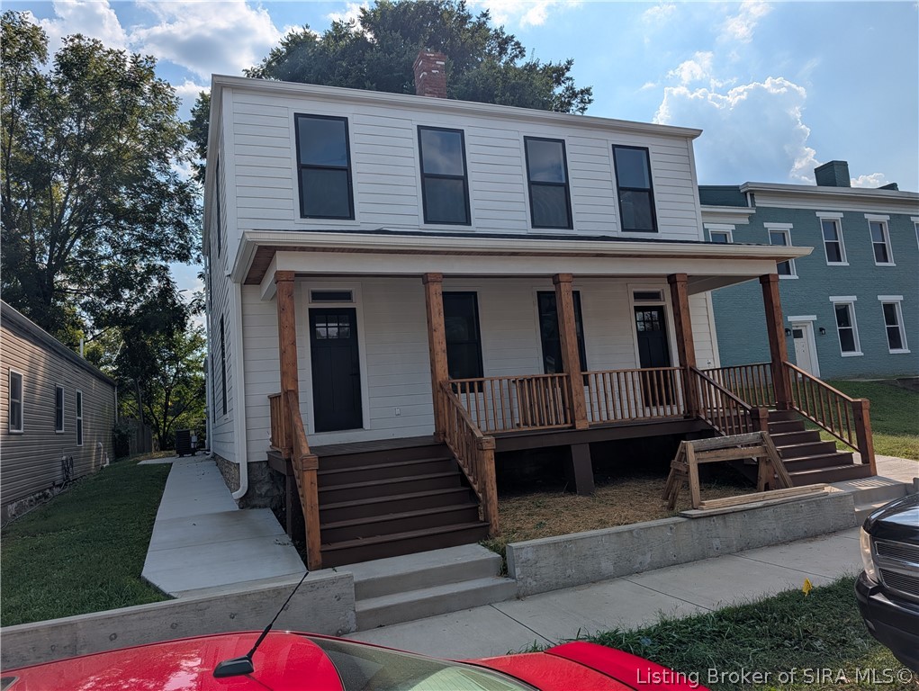 725 W Third Street — photo