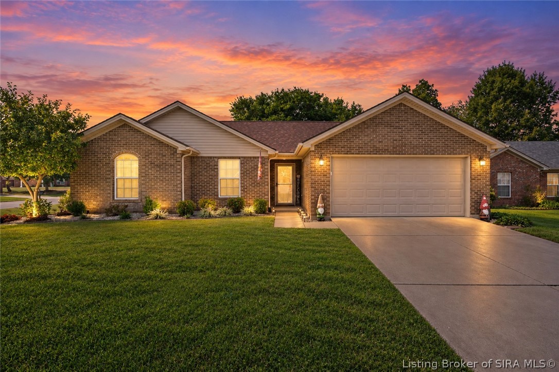 6016 Pine View Court — photo