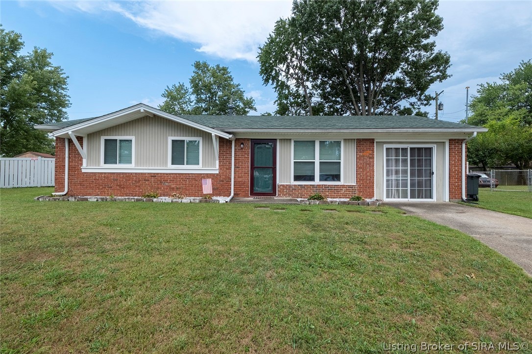1022 Hazelwood Court — photo