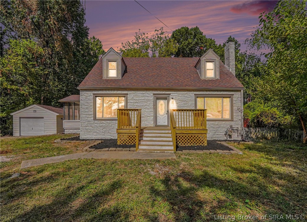 214 N Oak Street — photo