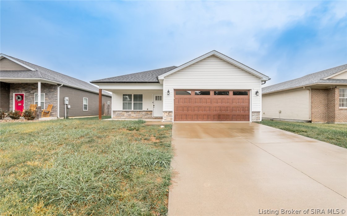 2013 Aster Drive — photo