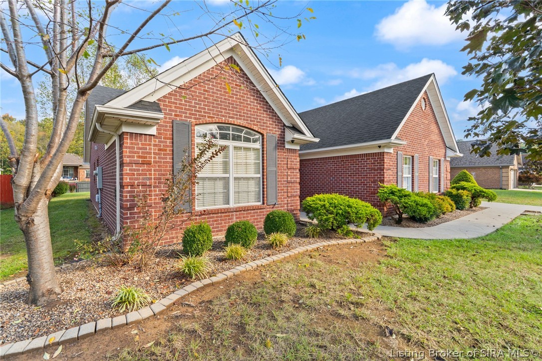2774 Crescent Hill Drive NE — photo