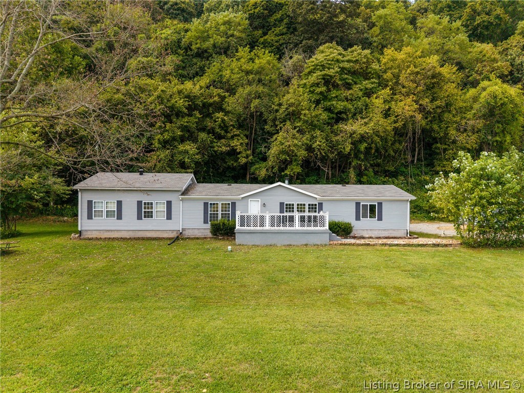 10055 Old Highway 111 SE — photo