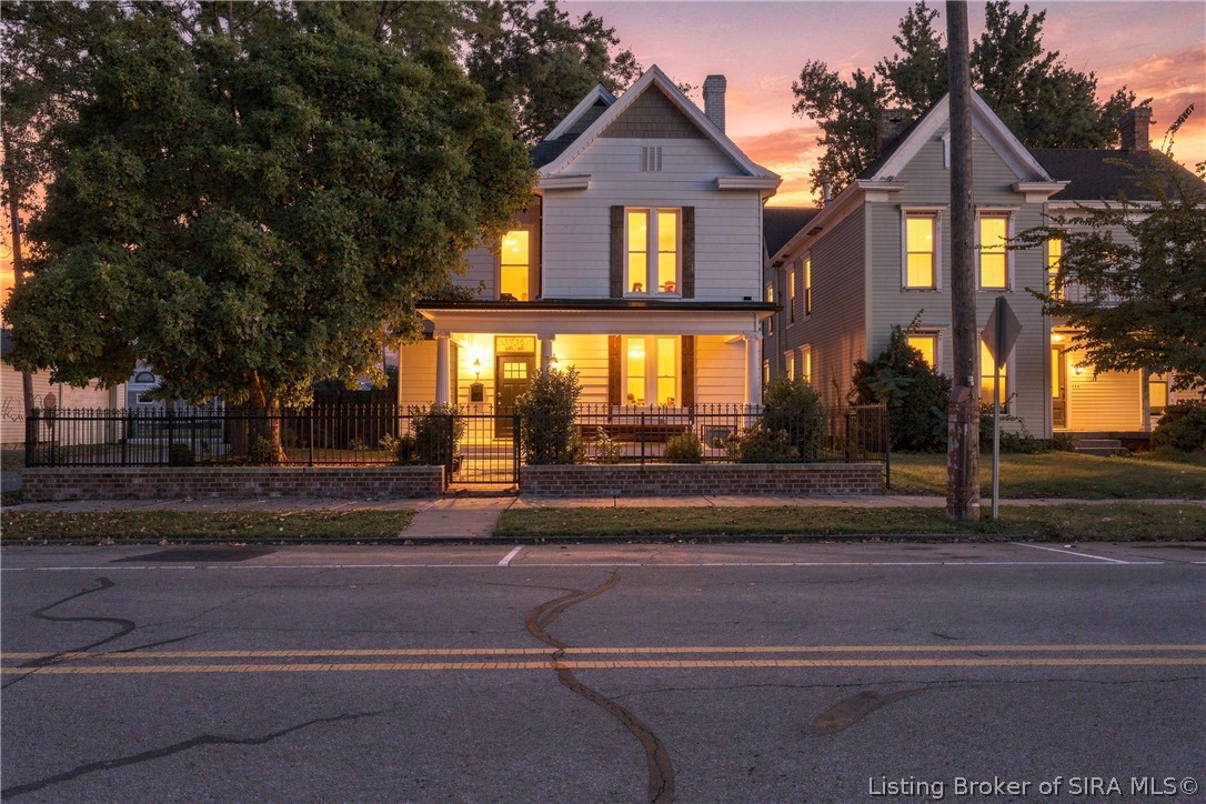 1713 E Elm Street — photo