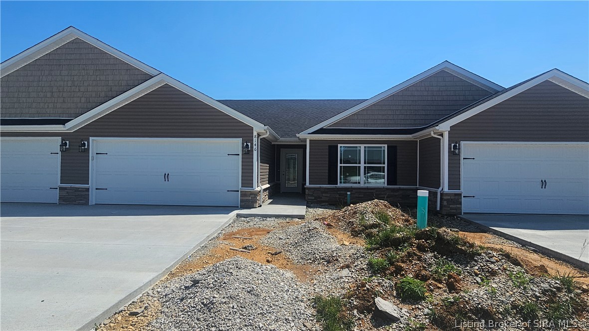 8146 Timber Lane NE 406 — photo