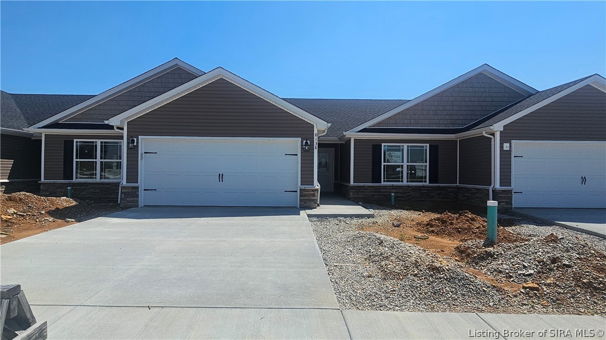 8138 Timber Lane NE 407 — photo