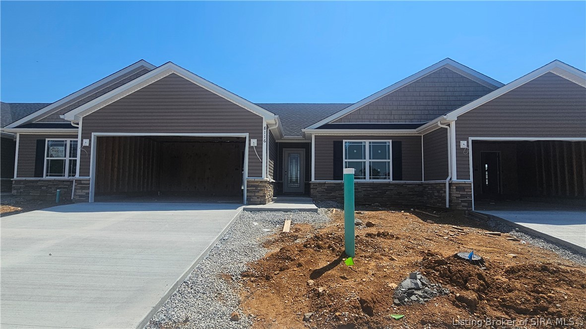 8116 Timber Lane NE 409 — photo