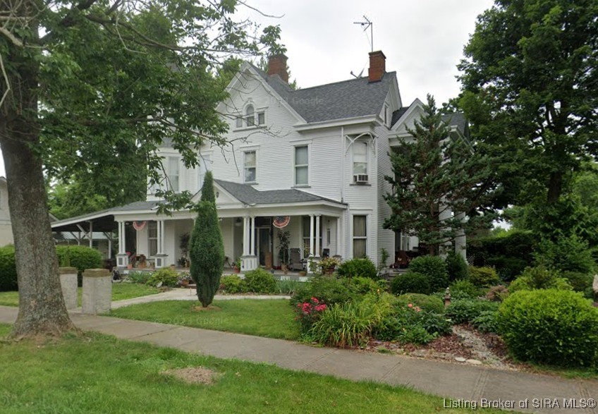 7993 E Walnut Street — photo