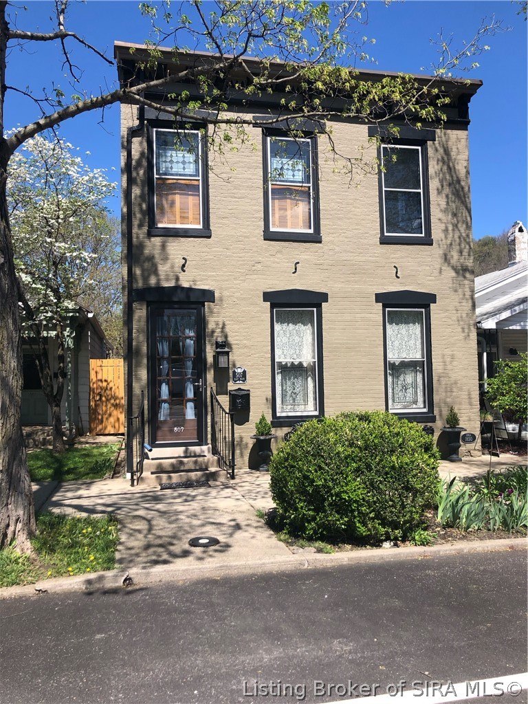 507 E Main Street — photo
