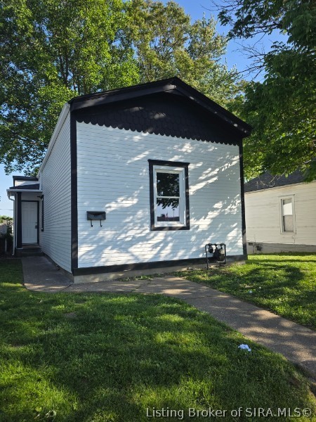 1738 Shelby Street — photo