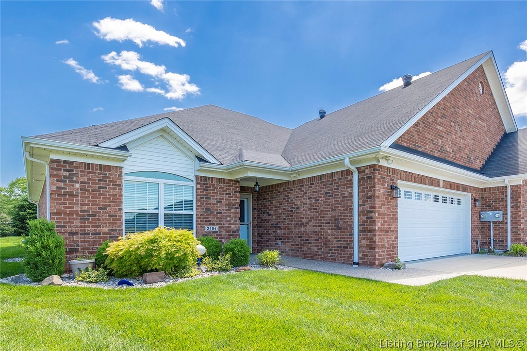 2404 Magnolia Court L 49 — photo