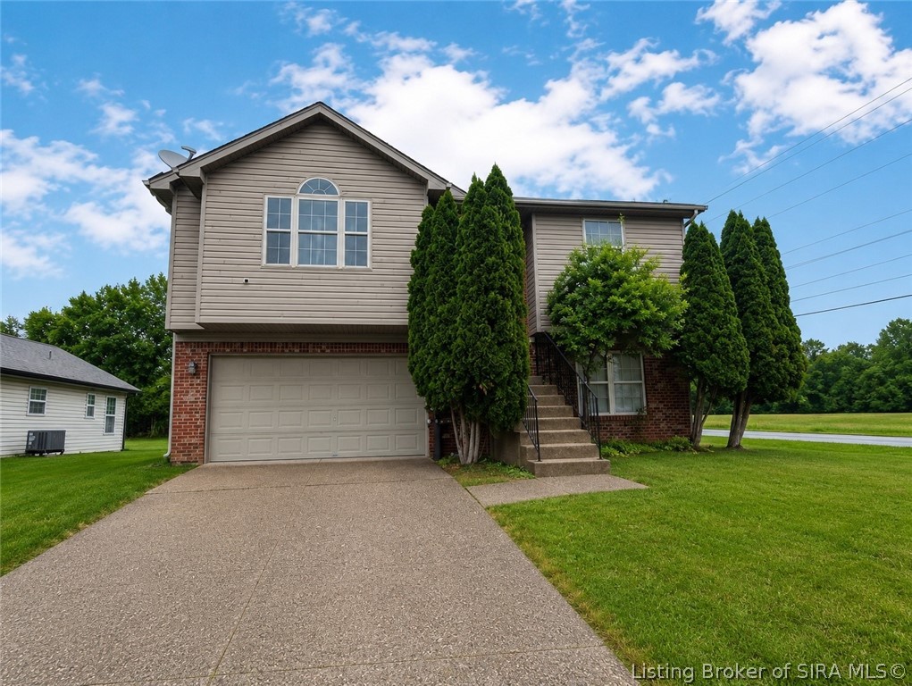 7501 Blue Sky Drive — photo