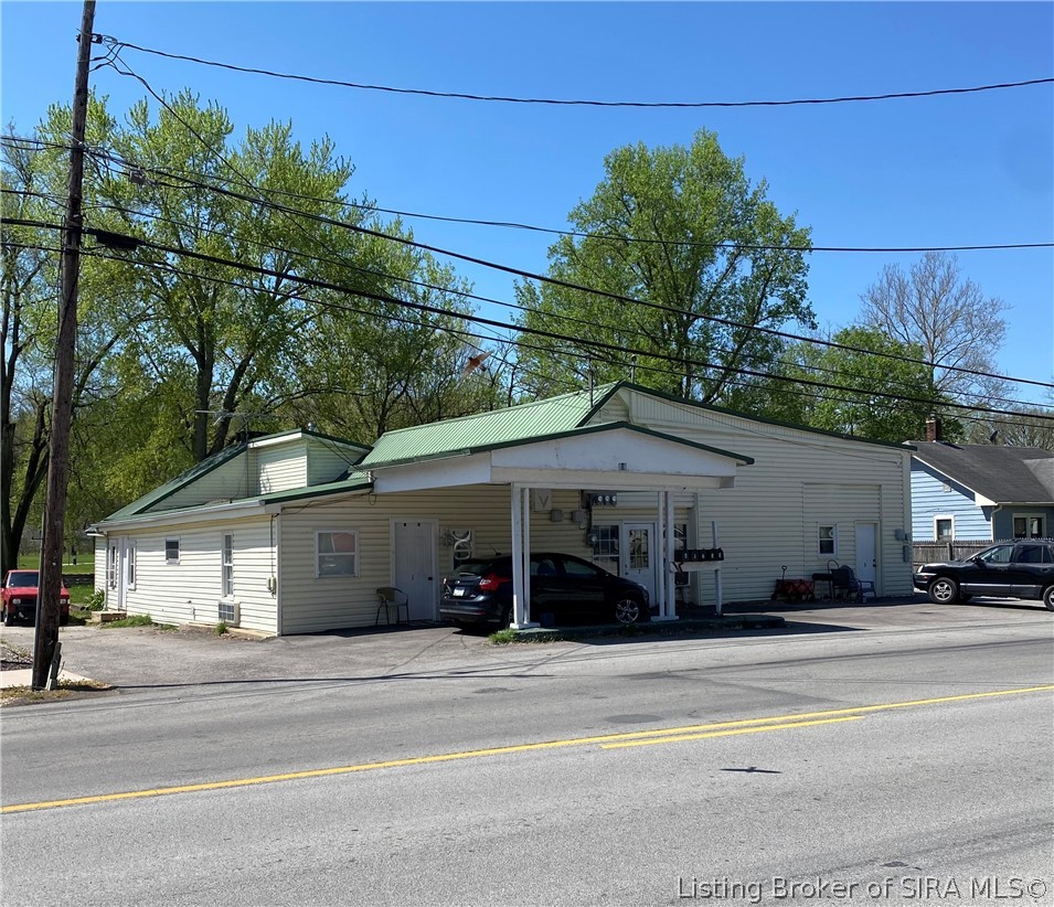 601 E Chestnut Street — photo