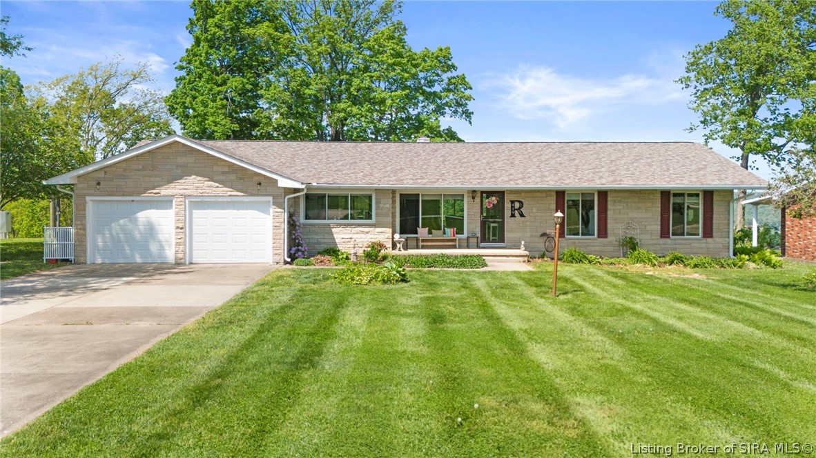 449 Riverview Drive — photo