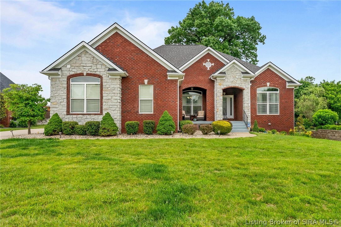 1035 Caiman Court — photo