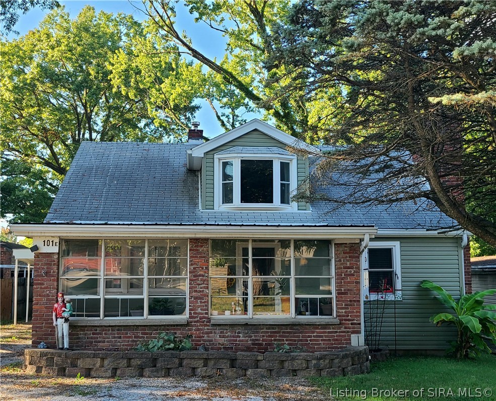 101 E Maple Court — photo