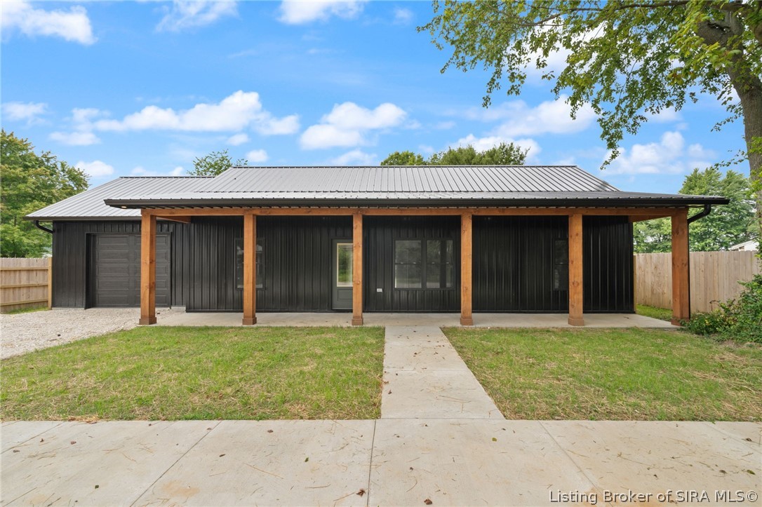 214 W 2nd Street — photo