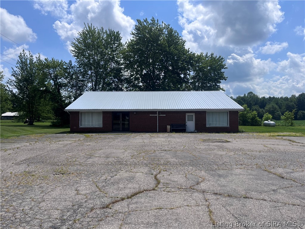 6133 S SR 62 — photo