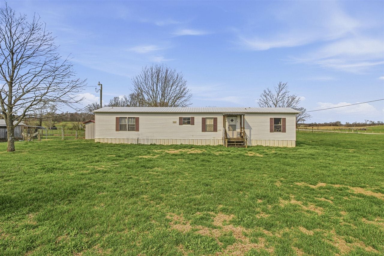 30 Sunshine Acres Drive — photo