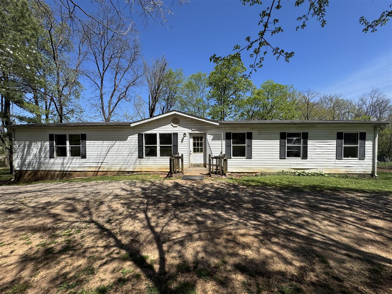 286 Coonhunters Road — photo