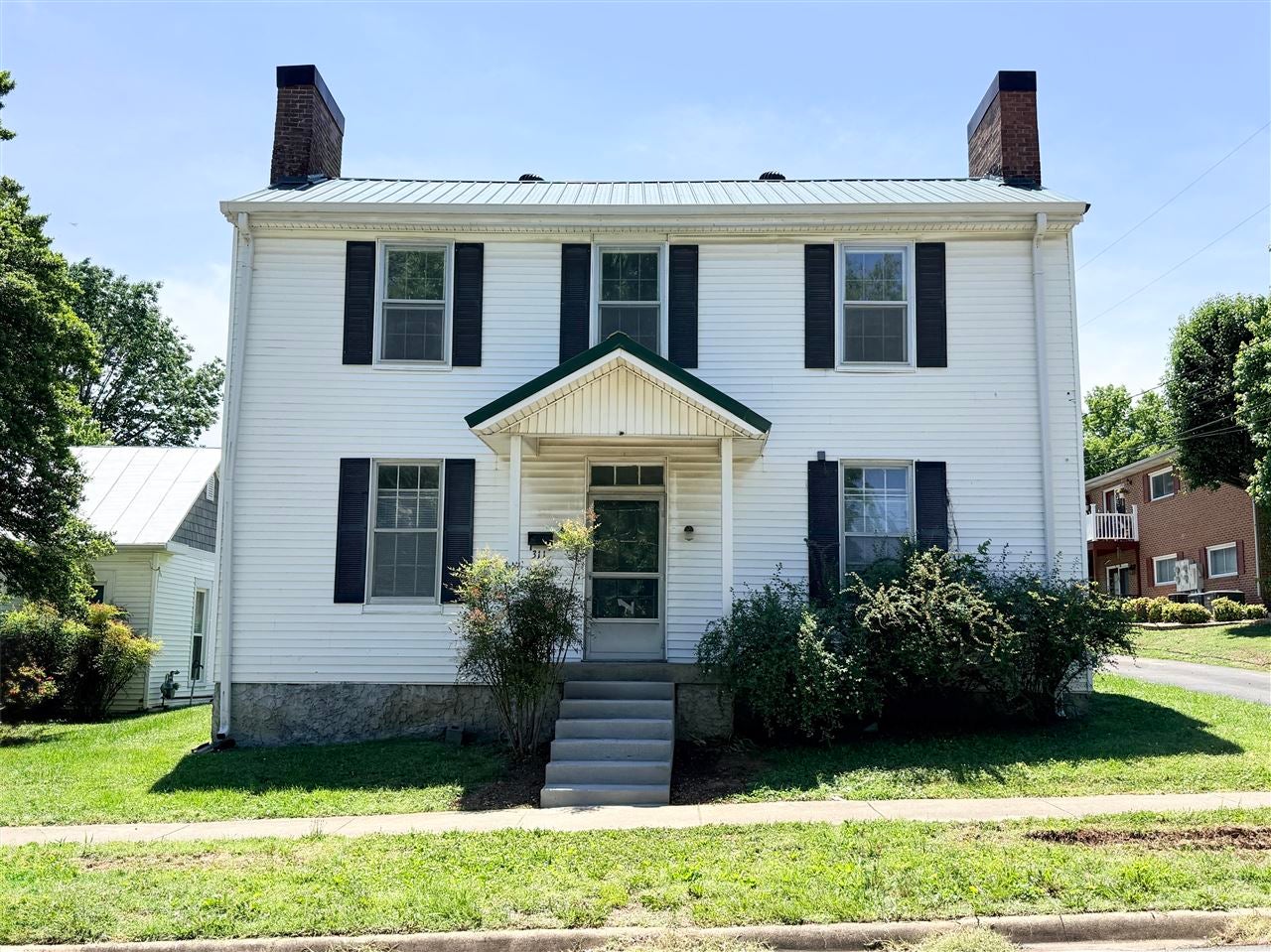 311 W Madison Street — photo