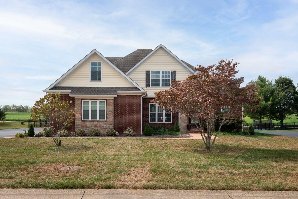 392 Roseberry Circle — photo