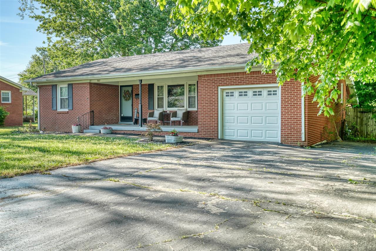 707 Simpson Street — photo