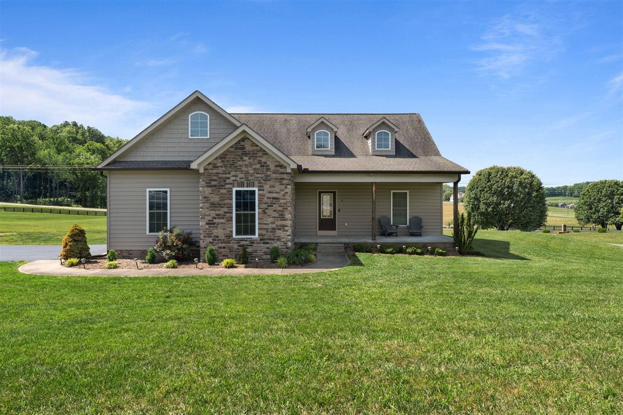 37 Pear Tree Court — photo