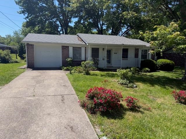805 Stanley Court — photo