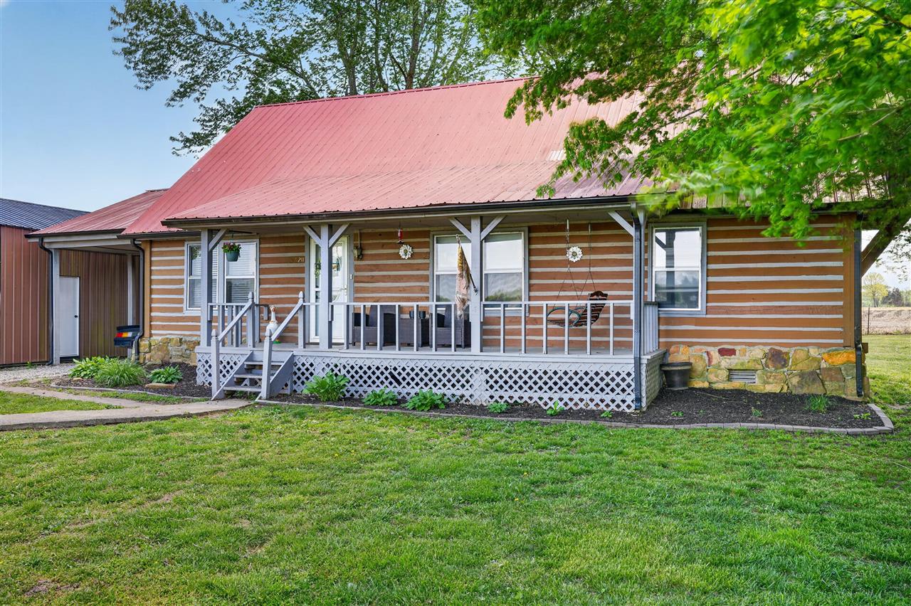 6211 Sharon Grove Road — photo