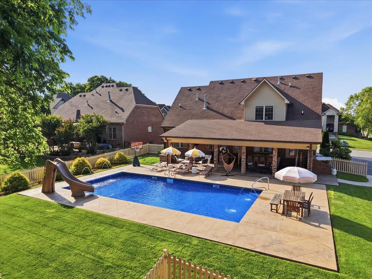 1108 Hunters Pointe Lane — photo