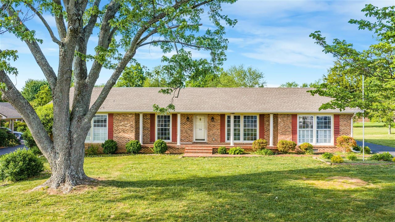 524 Longview Drive — photo